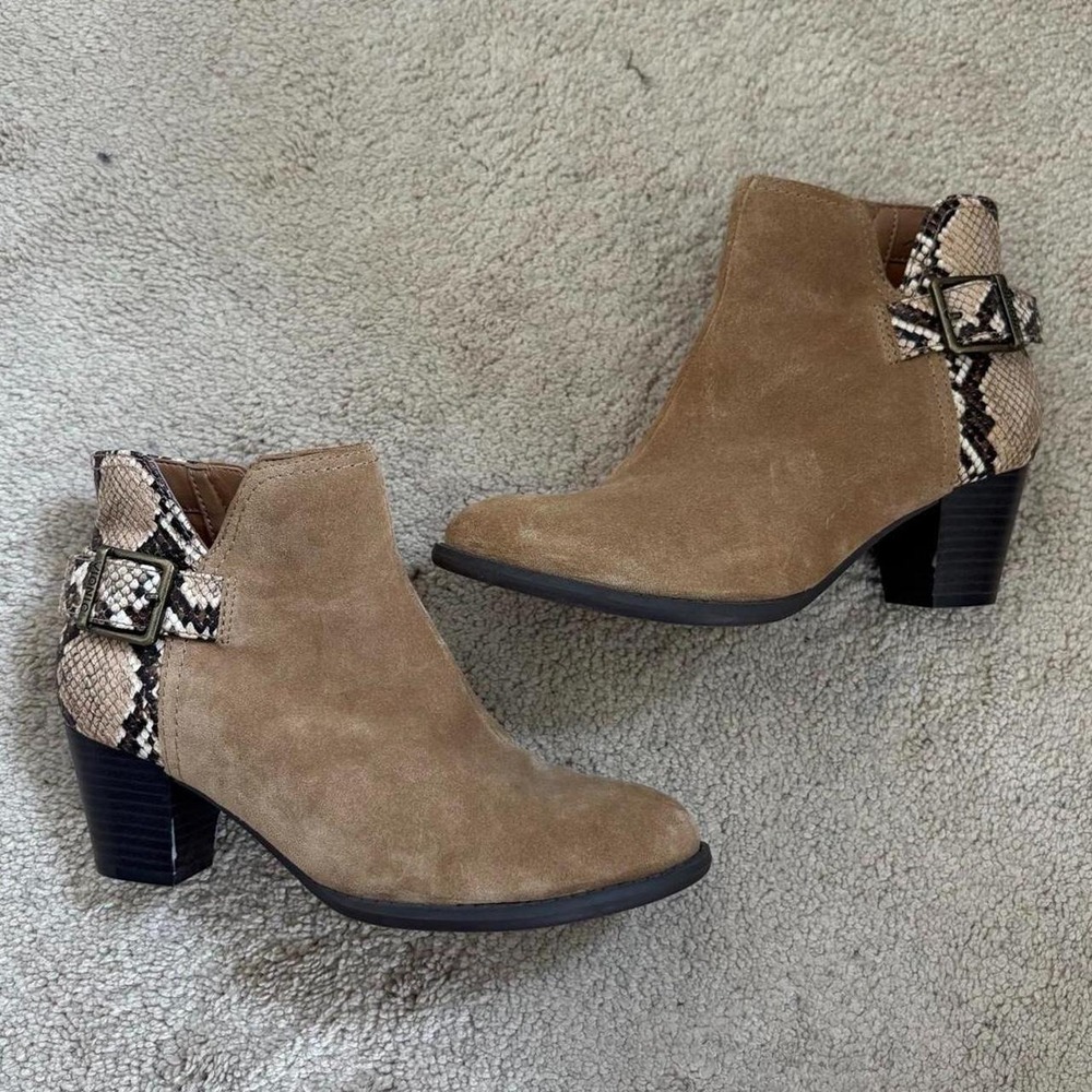 Vionic Suede Snakeskin Ankle Booties Size 5